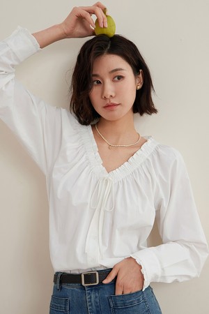 LS_White lace-up shirt