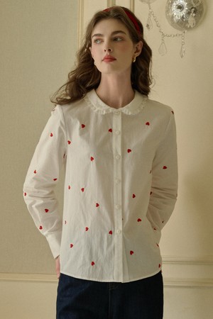 SR_Small heart white shirt