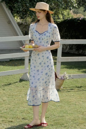 SR_Square neck floral dress