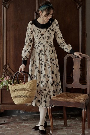 PM_Hepburn round neck floral dress