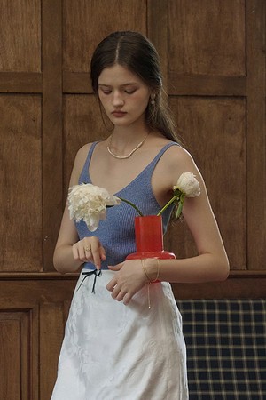 SR_V-neck wool knit inner top_BLUE