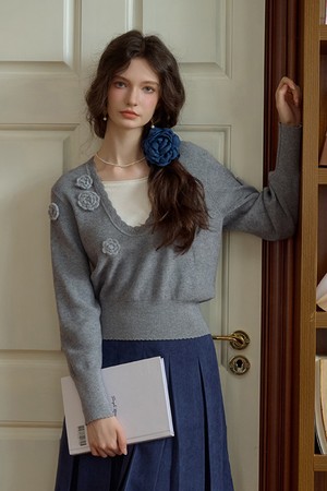 SR_Flower fake two-piece knit sweater
