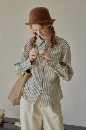 PM_Sleeve wrinkle point striped shirt