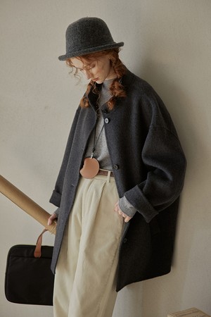 PM_Loose mid-length wool coat