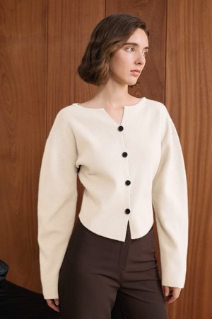 YY_Slit neck solid color cardigan_IVORY