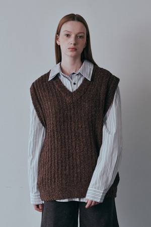 BA_Solid color v-neck knitted vest_BROWN