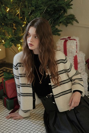 PM_Contrast round neck striped cardigan