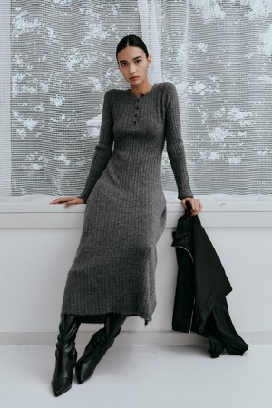 IT_Slim fit button knit long dress_GRAY