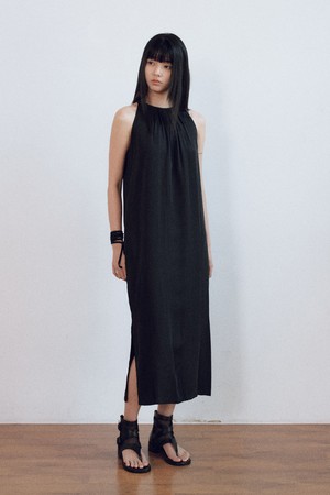 IT_Round neck elegant dress_BLACK