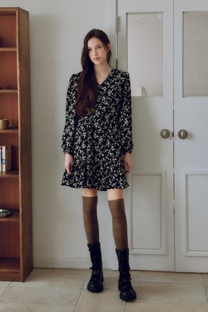 IT_Floral puff long sleeve dress