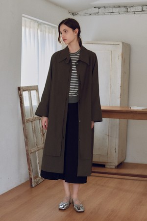 IT_Autumn charcoal trench coat