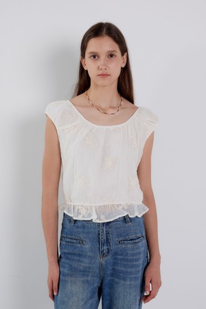 AR_Embroidered sleeveless top_IVORY