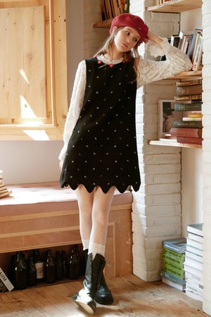 Cest_Floral woolen sleeveless dress