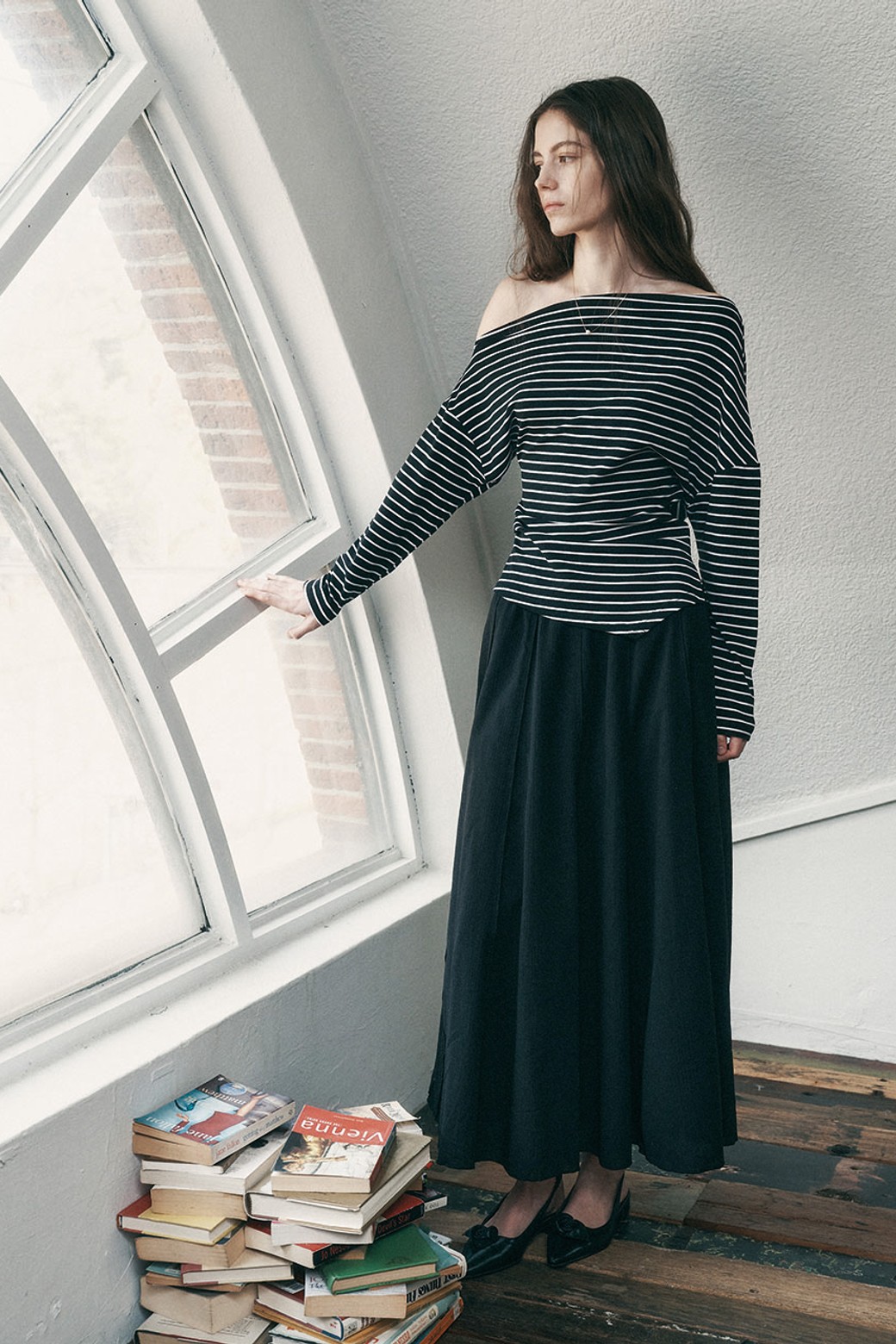 Proud Mary - 긴소매 티셔츠 - PM_Stripe off-the-shoulder top_BLACK