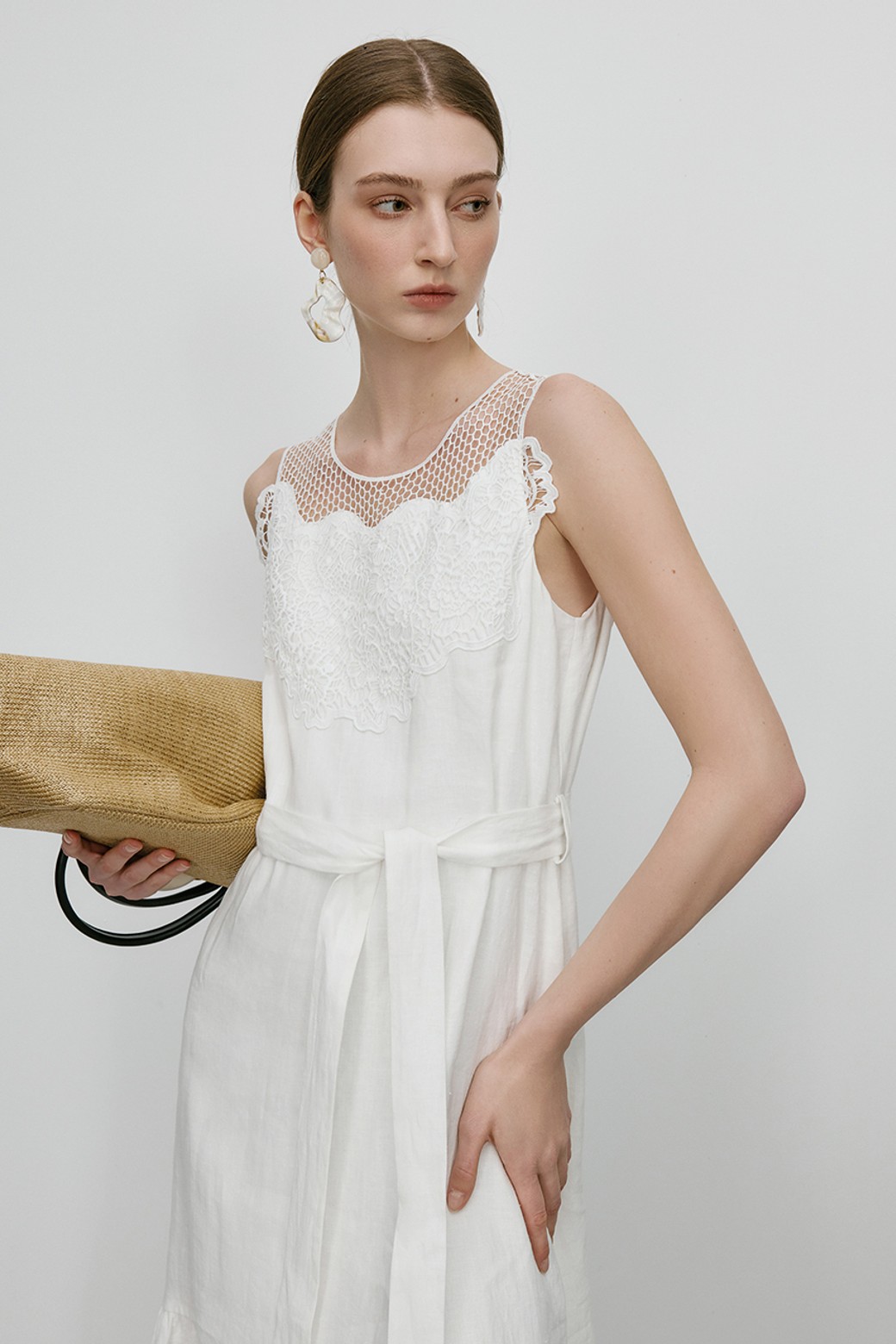WE'DEE - 민소매 원피스 - Fishtail linen sleeveless dress