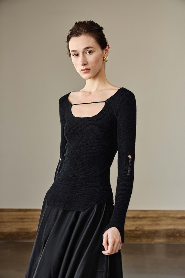 YYIAM - 스웨터 - YY_Hollow wool sweater top_2color