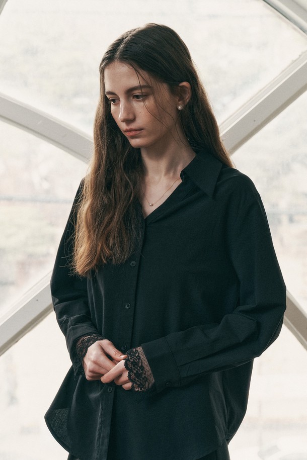 Proud Mary - 블라우스 - PM_Loose lace blouse_BLACK