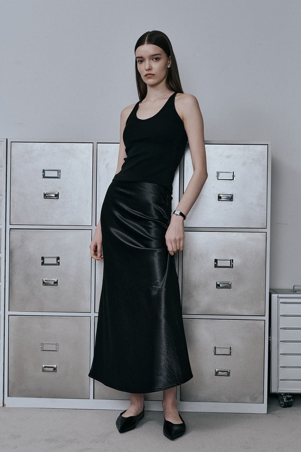 PIASTUDIO - 롱스커트 - BA_Glossy leather skirt_BLACK