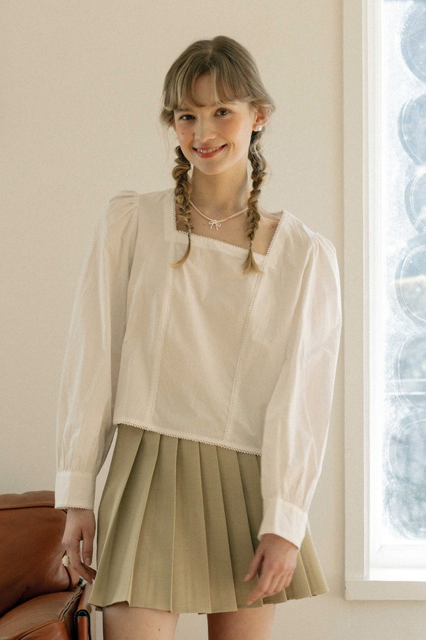 DUNDROP - 블라우스 - DD_Loose sleeves neckline blouse_WHITE