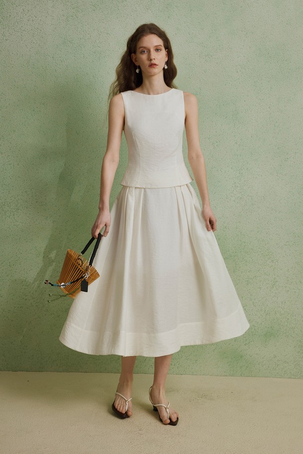YYIAM - 롱스커트 - Pleated white tencel skirt