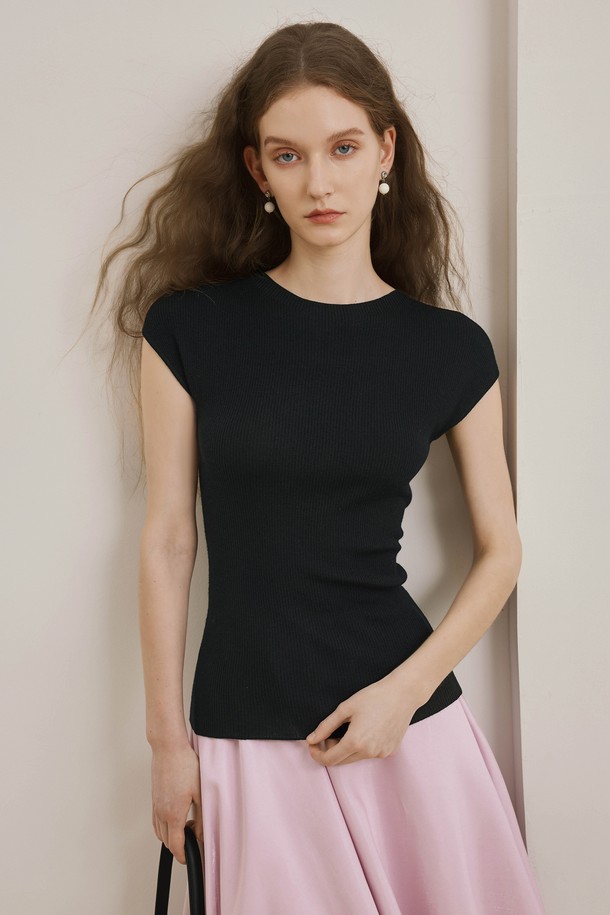 YYIAM - 반소매 티셔츠 - Semi-round neck top_2color