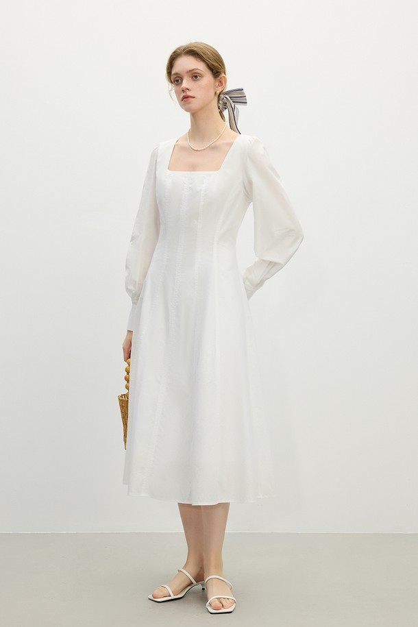 WE'DEE - 긴소매 원피스 - WD_Square neck cotton dress