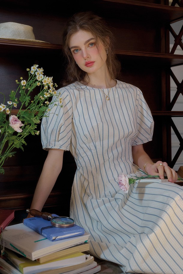 Simple Retro - 반소매 원피스 - SR_Diary high-grade striped dress