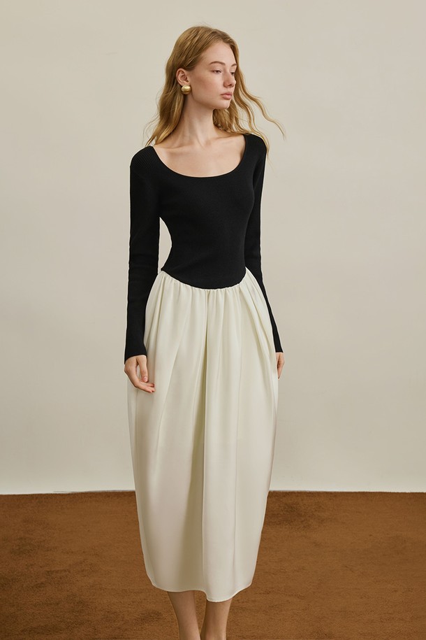 블랙과 화이트 배색이 세련된 웨이스트 드레스입니다. 봄, 가을에 어울리는 얇은 두께감과 부드러운 촉감의 폴리에스테르 소재로 제작되었습니다. A라인 플레어 스커트와 하이웨스트 디자인, 플리츠 디테일이 여성스러운 실루엣을 연출합니다. 스퀘어넥과 긴 소매가 특징이며, 데이트룩, 모임룩, 소개팅룩 등 다양한 TPO에 활용할 수 있습니다. 미니멀하면서도 클래식한 스타일을 선호하는 여성분들께 추천합니다.
