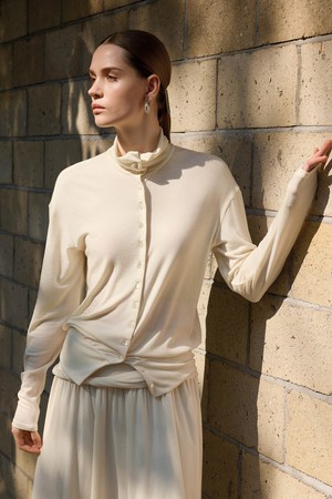 YY_Reduce look thin cover flesh shirt