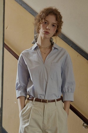 V-neck collar sleeve blouse_2color