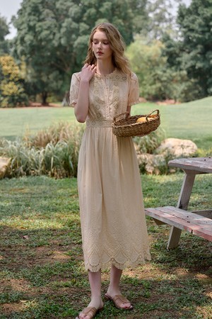 Crochet flower puff dress