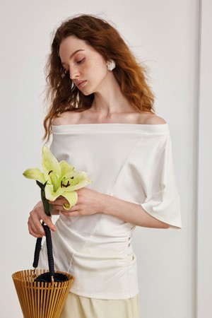 Collar irregular waist top