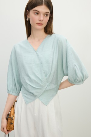 V-neck half sleeve blouse_2color