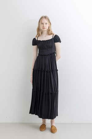 Layer pleats dress_BLACK