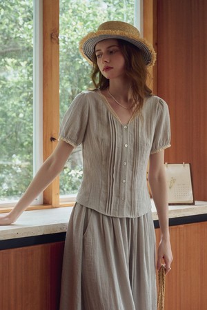 French v-neck commuter blouse