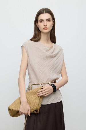 Swing collar sleeveless blouse_LIGHT BEIGE