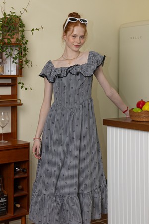 DD_Ruffled lovely dress_2color