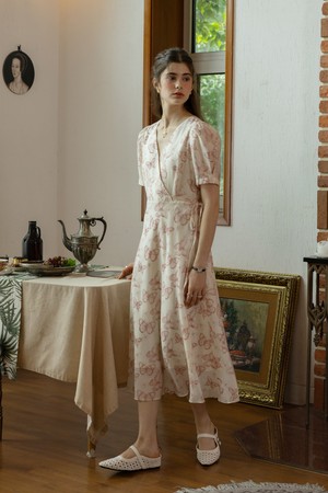 Classical butterfly dress_IVORY