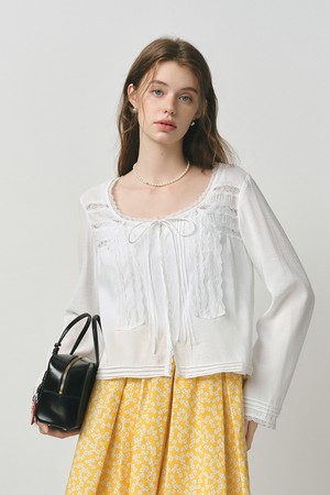 Lace ribbon long sleeve blouse