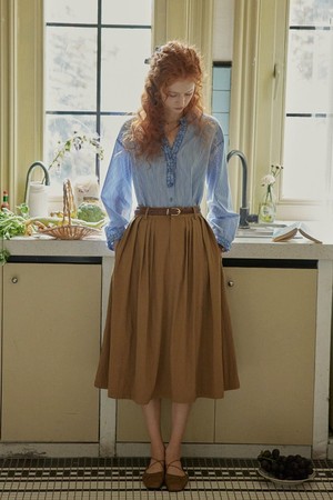 Pleat half banding skirt
