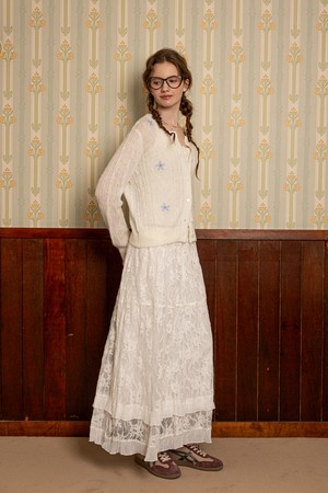 Lace pattern straight skirt_2color