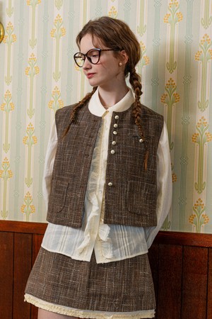 Brown pattern vest