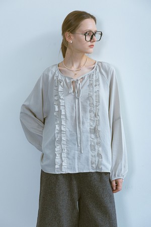 Ribbon pleated blouse_GRAY