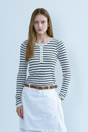 Striped fake two-piece knit top_2color