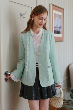 Ruffle collarless blazer