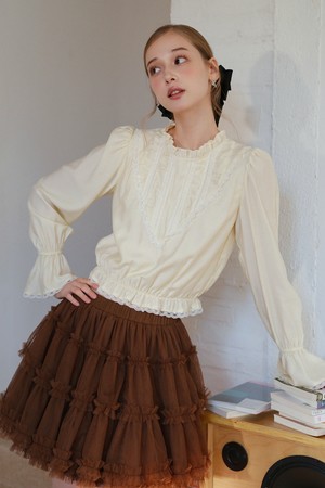 Palace style button blouse