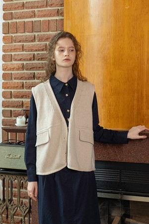 V-neck knit loose vest_IVORY