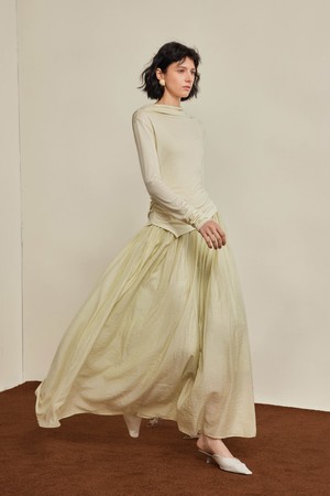 Slanted slit swing neck dress