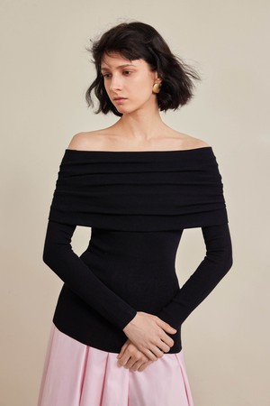 Line neck off-shoulder top_4color