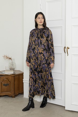 Colorblock long-sleeved dress_2color